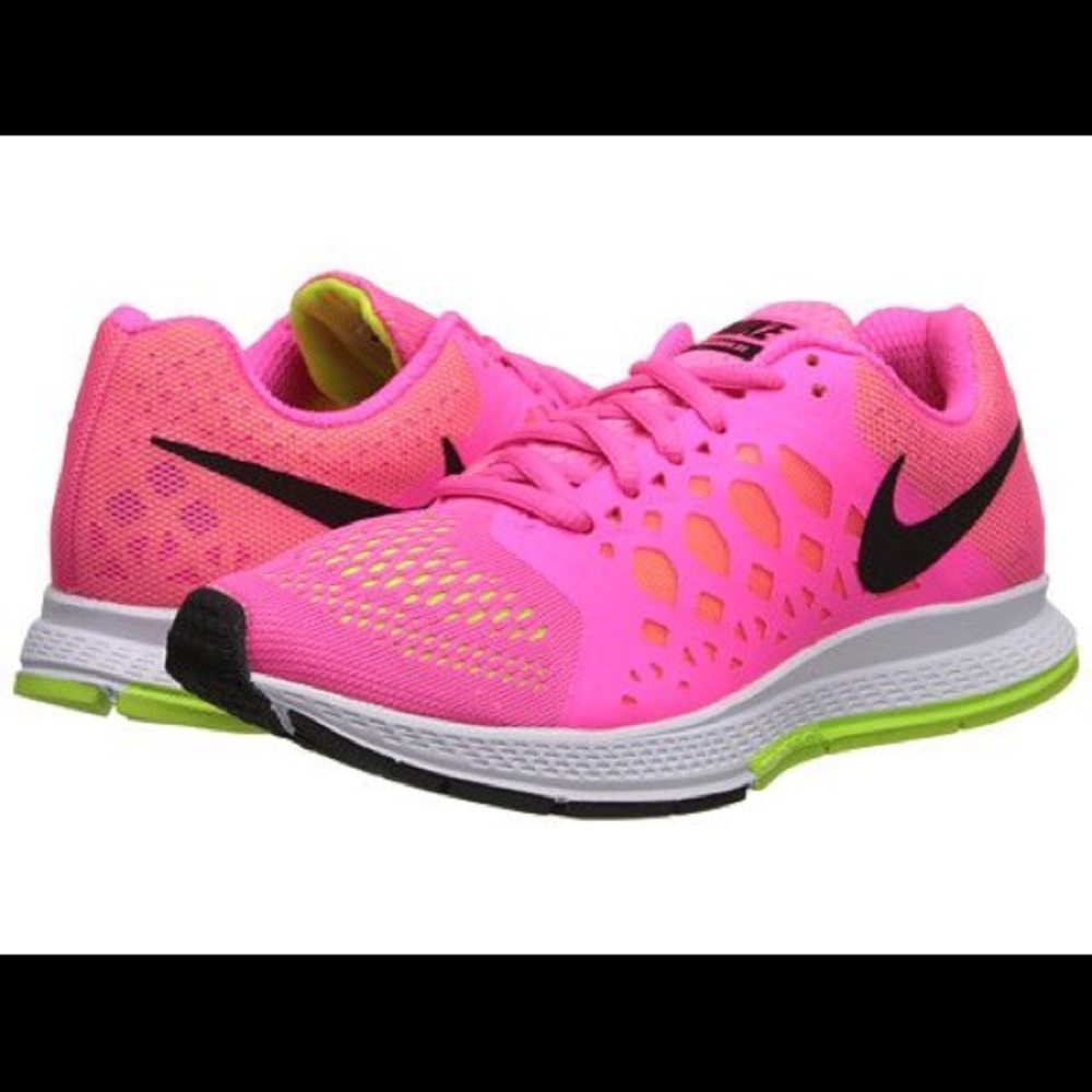 Women’s Pink Nike zoom Pegasus 31